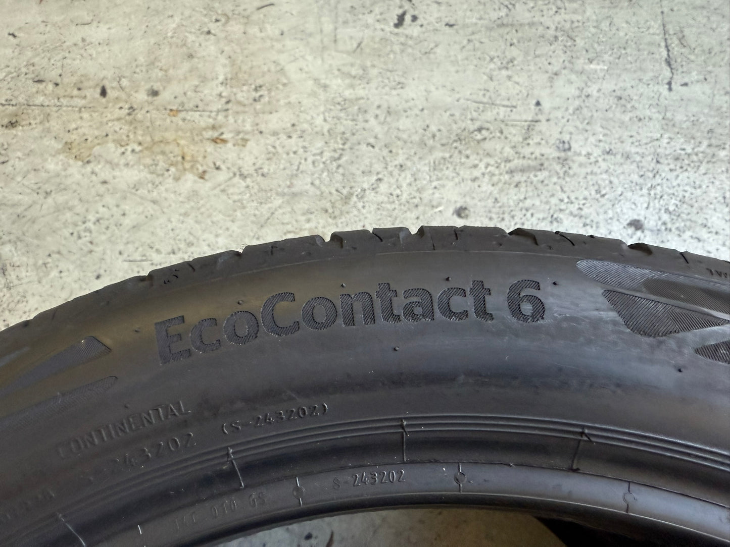 Usato: 2 Gomme 205/45R17 88H XL Continental Estive 85% residui