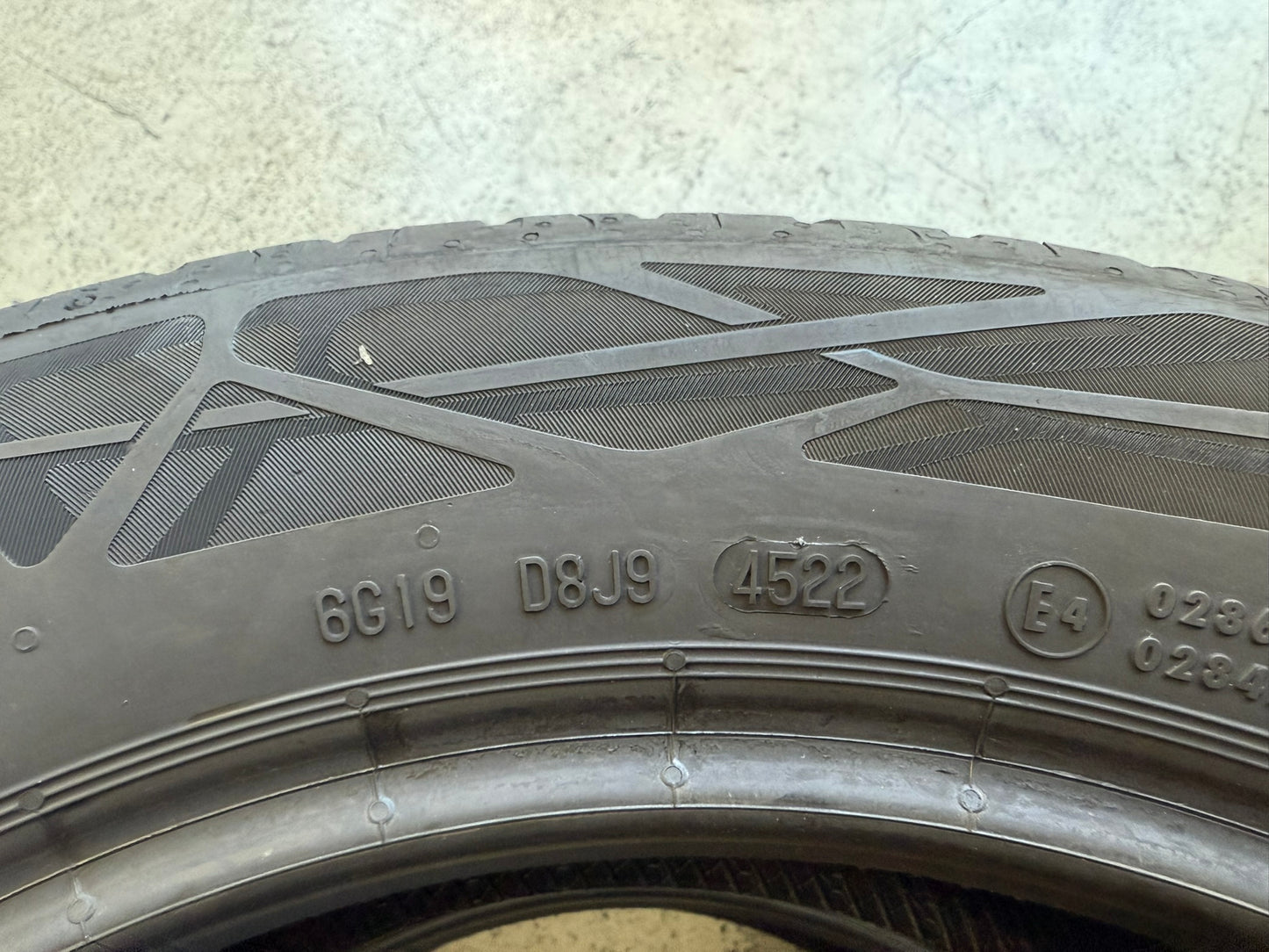 Usato: 2 Gomme 195/55R16 87H Continental Estive 80% residui