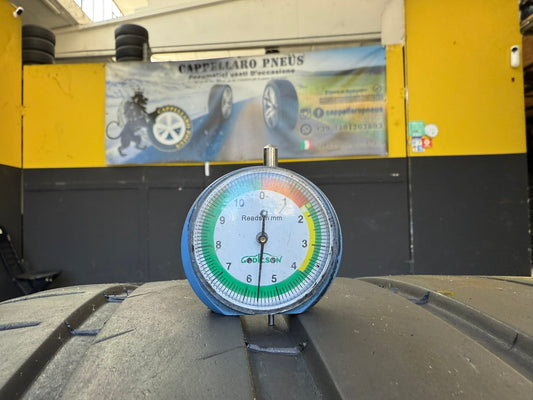 Usato: 2 Gomme 315/30R21 105Y XL N0 Michelin Estive 85% residui