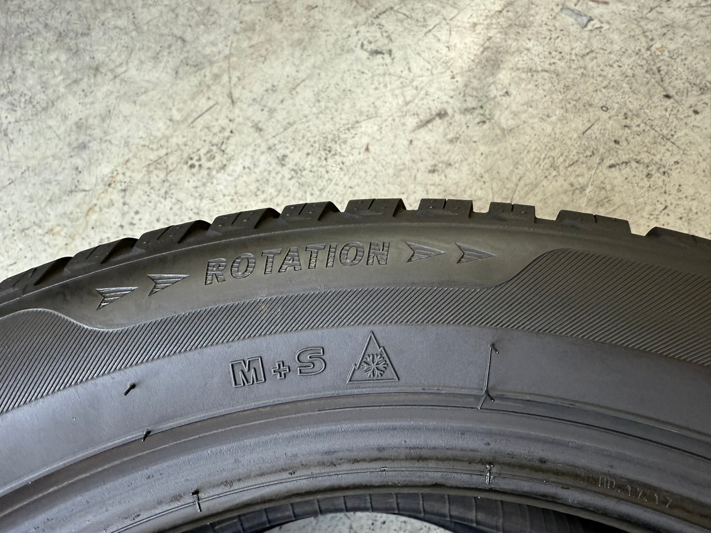 Usato: 2 Gomme 205/55R17 95V XL Strial 4 Stagioni 95% residui