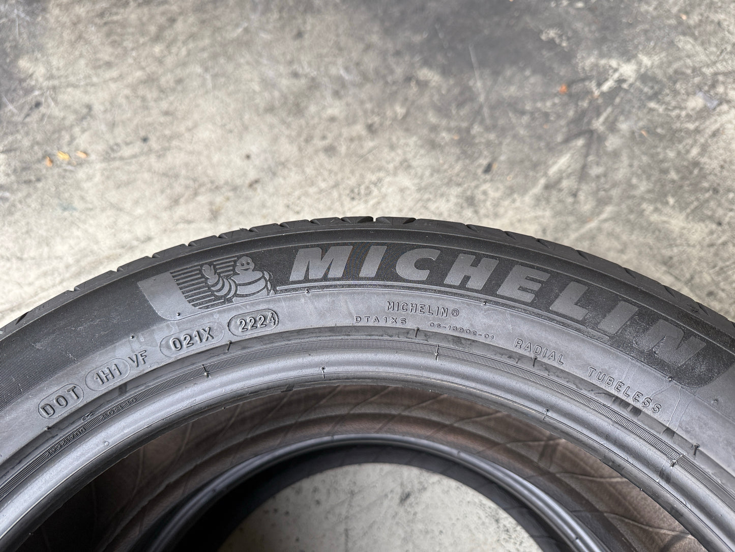 Usato: 2 Pneumatici Michelin Primacy 4 225/50R18 99W XL * Estivi 80% Residui