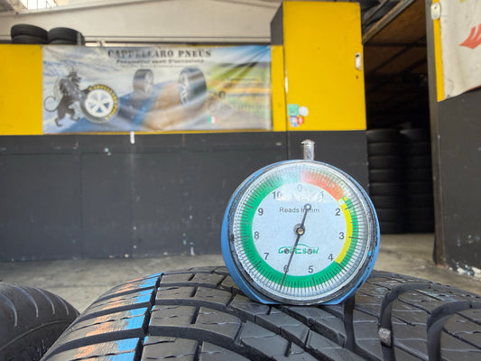 Usato: 2 Pneumatici Dunlop All Season 2 205/55R17 95V XL 4 Stagioni 85% Residui