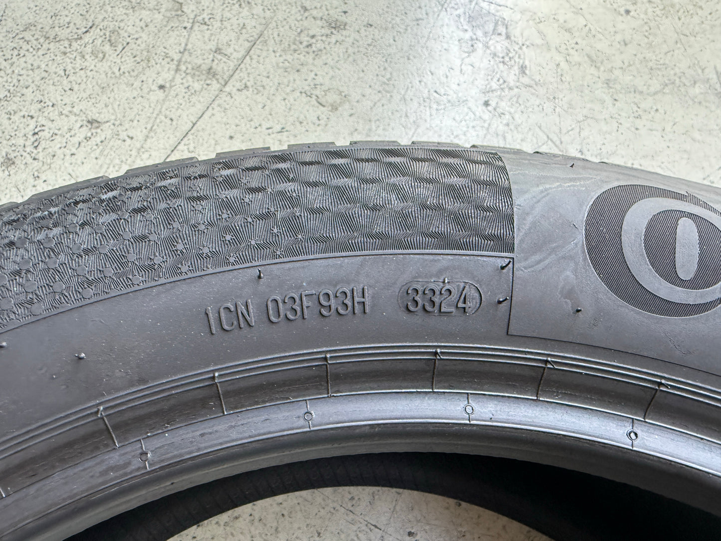 Usato: 4 Pneumatici Continental AllSeasonContact 2 225/55R18 102V XL 4 Stagioni 85% Residui