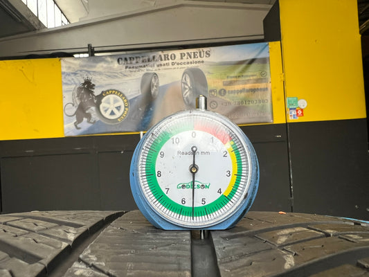 Usato: 2 Gomme 295/40R20 110V XL Michelin invernali 80% residui