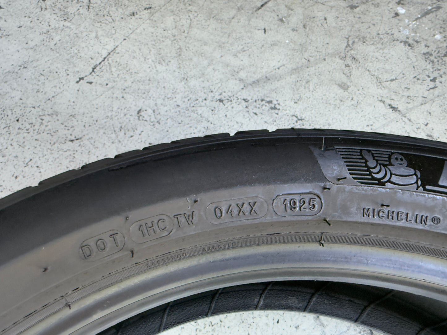Usato: 4 Pneumatici Michelin Primacy 4+ 195/55R20 95H XL Estivi 80/90% Residui DOT 2025