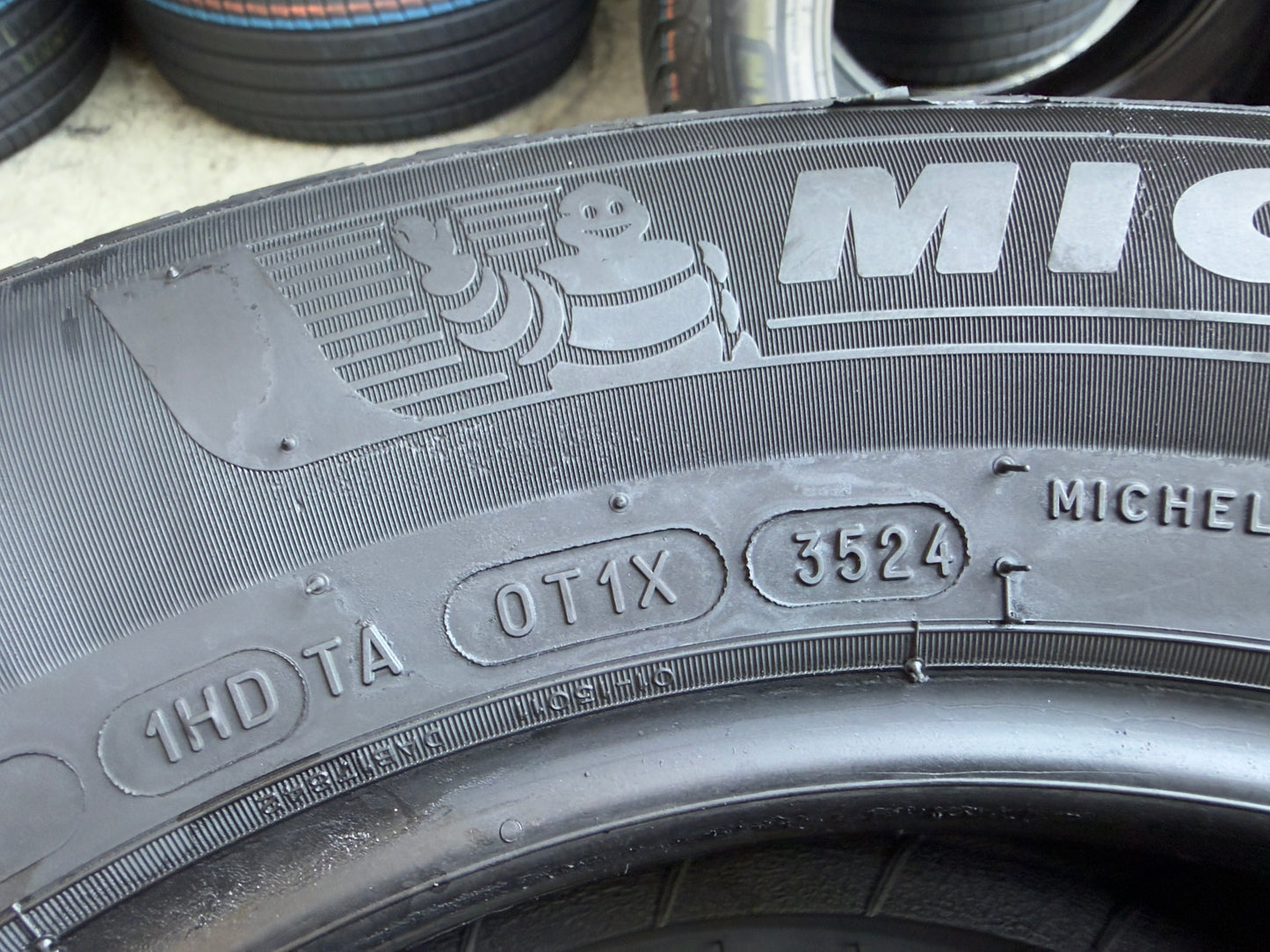 Usato: 4 Pneumatici Michelin CrossClimate 2 195/65R15 95H XL 4 Stagioni 90% Residui