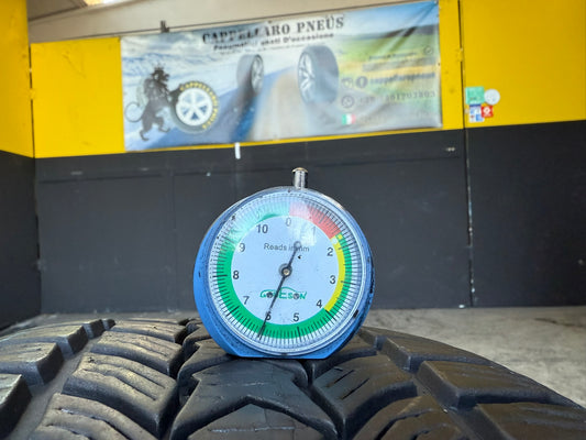 Usato: 2 Gomme 225/45R17 94V XL Debica invernali 85% residui