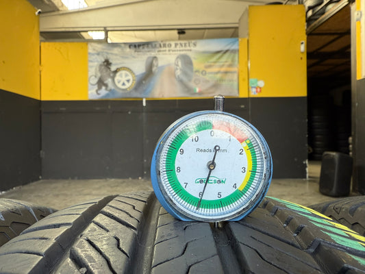 Usato: 4 Gomme 215/70R16 100H Yokohama 4 Stagioni 85%–75% residui