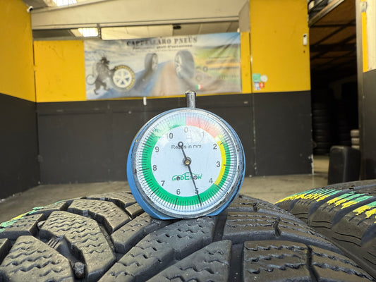 Usato: 4 Gomme 225/65R17 102H Nexen Invernali 75% residui