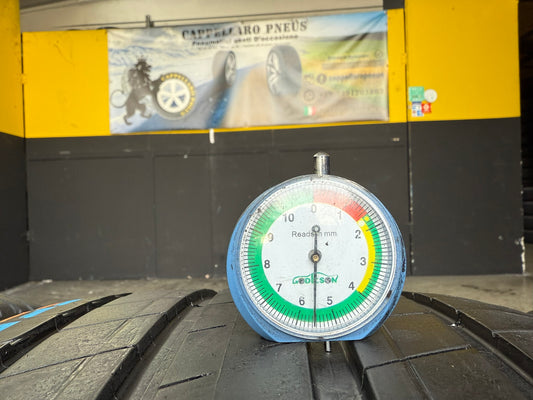 Usato: 4 Gomme 275/40R20 106W XL + 245/45R20 103Y XL Michelin estive 85%-95% residui