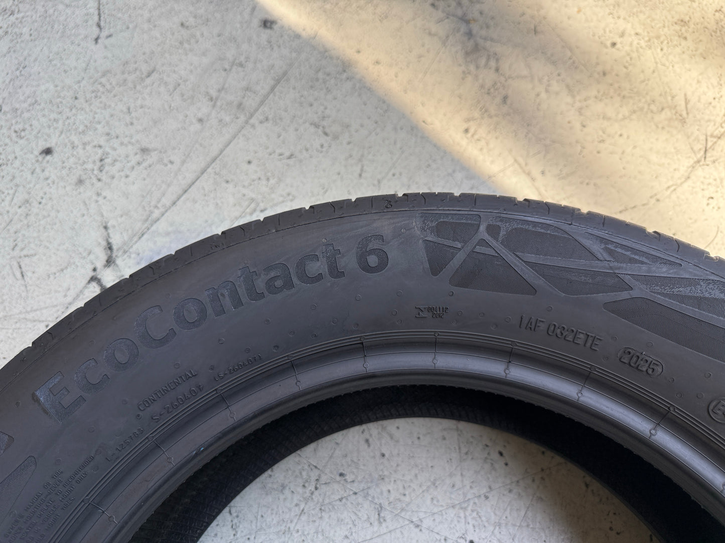 Usato: 4 Pneumatici Continental EcoContact 6 205/60R16 96H XL EVc Estive 90% Residui DOT 2025