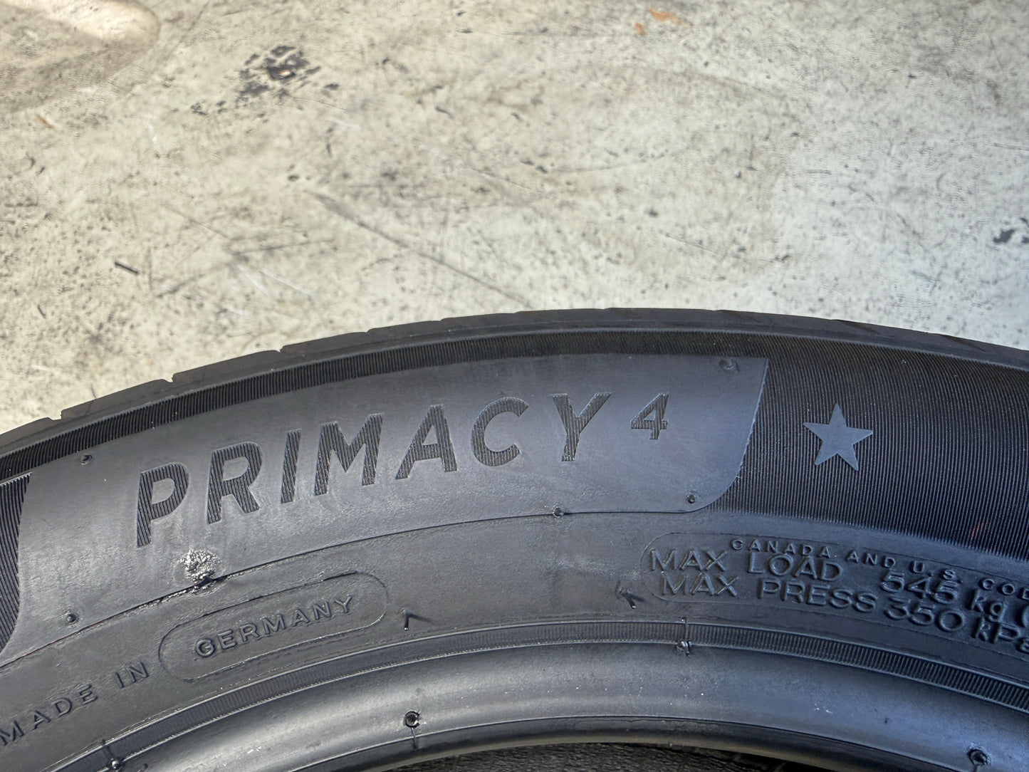 Usato: 2 Pneumatici Michelin Primacy 4 195/55R16 87W * BMW Estivi 80% Residui