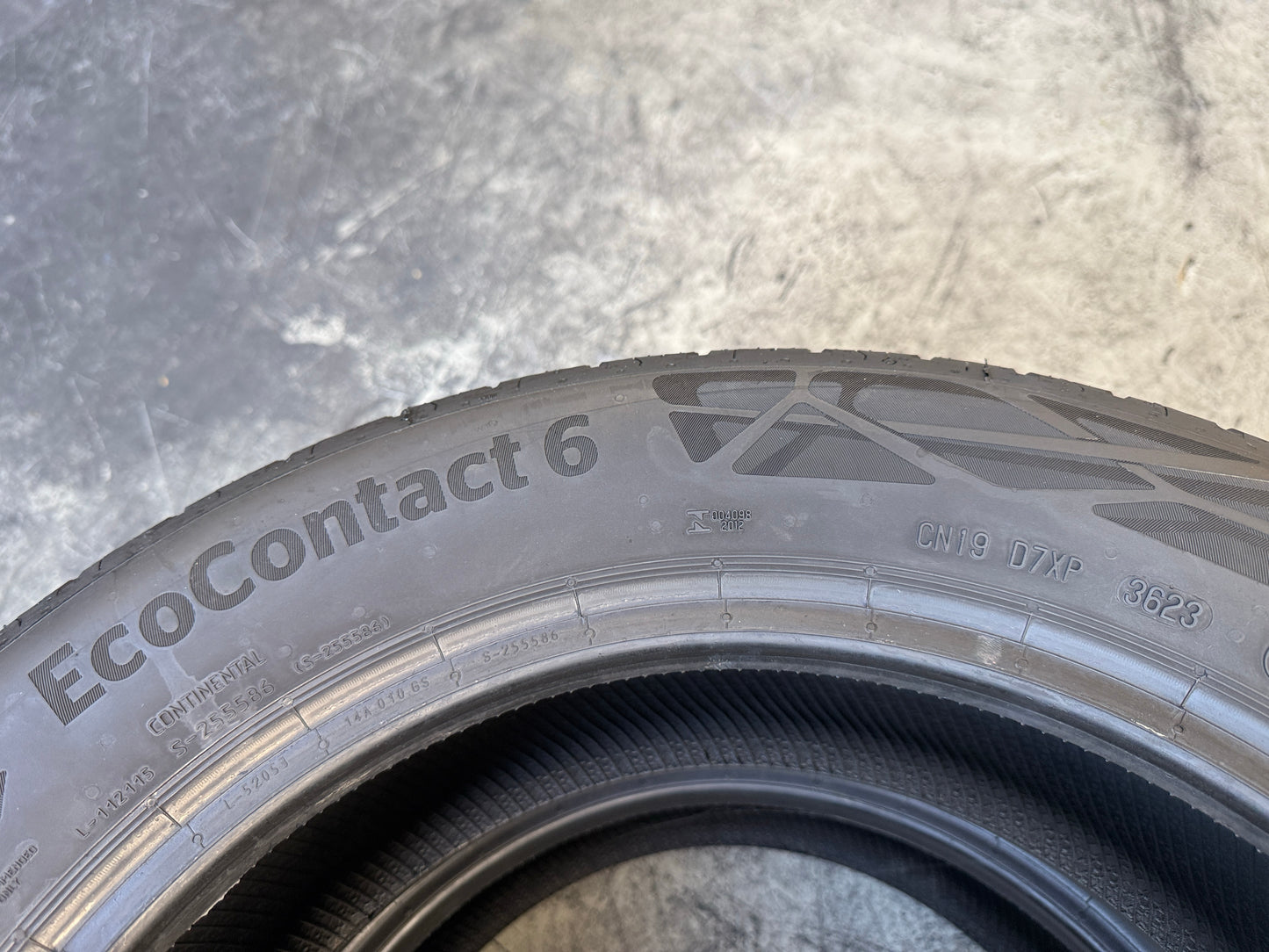 Usato: 2 Pneumatici Continental EcoContact 6 EVc 195/55R16 91V XL Estivi 90% Residui