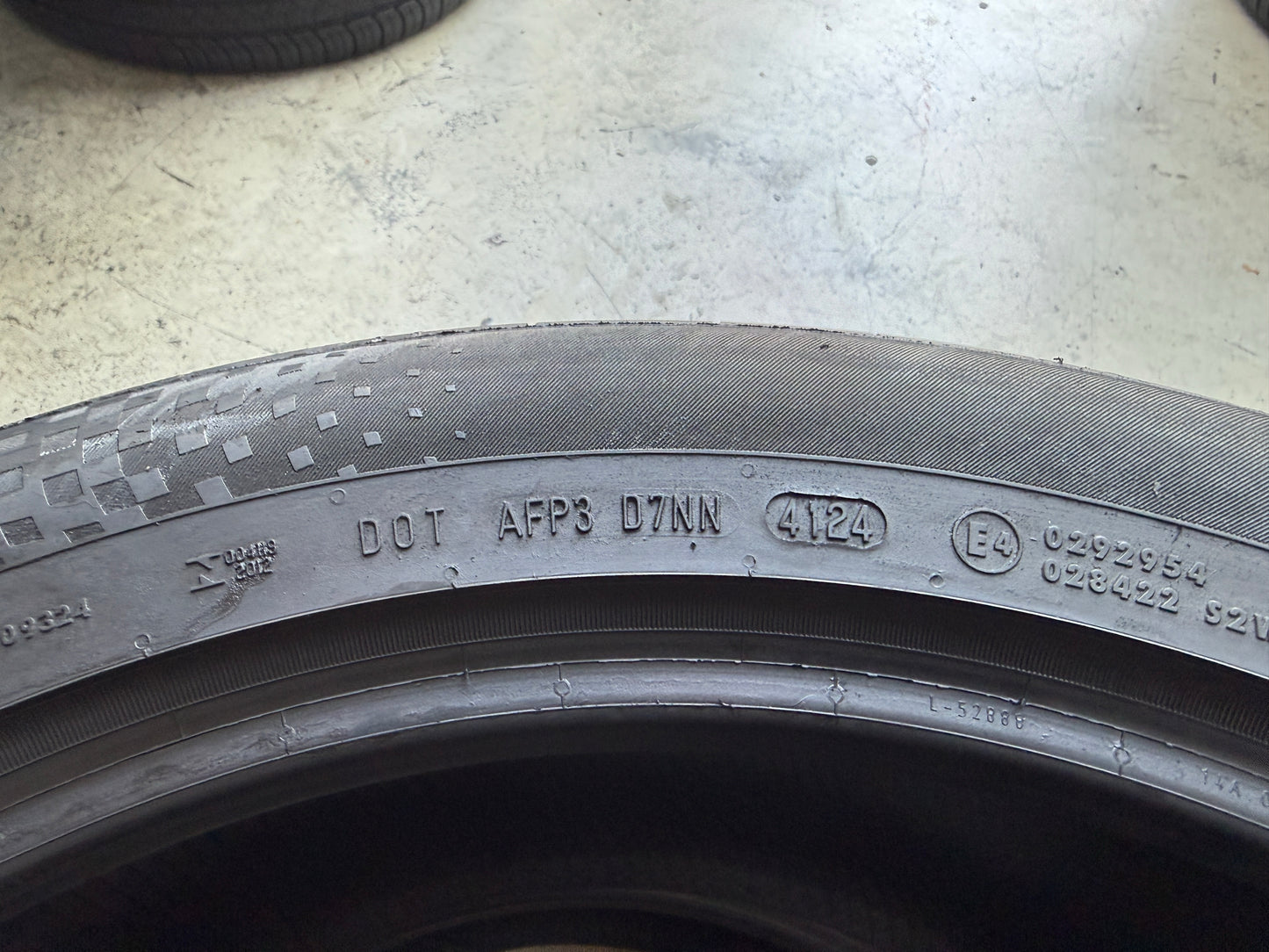 Usato: 2 Pneumatici Continental SportContact 6 275/45R21 107Y FR MO Estivi 95% Residui