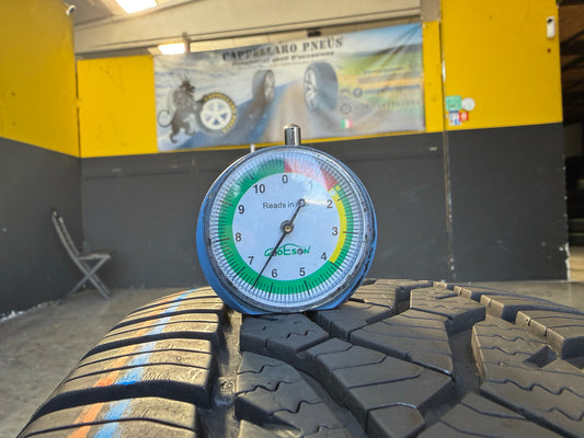 Usato: 2 Gomme 195/55R15 85H Barum 4 Stagioni 90% residui