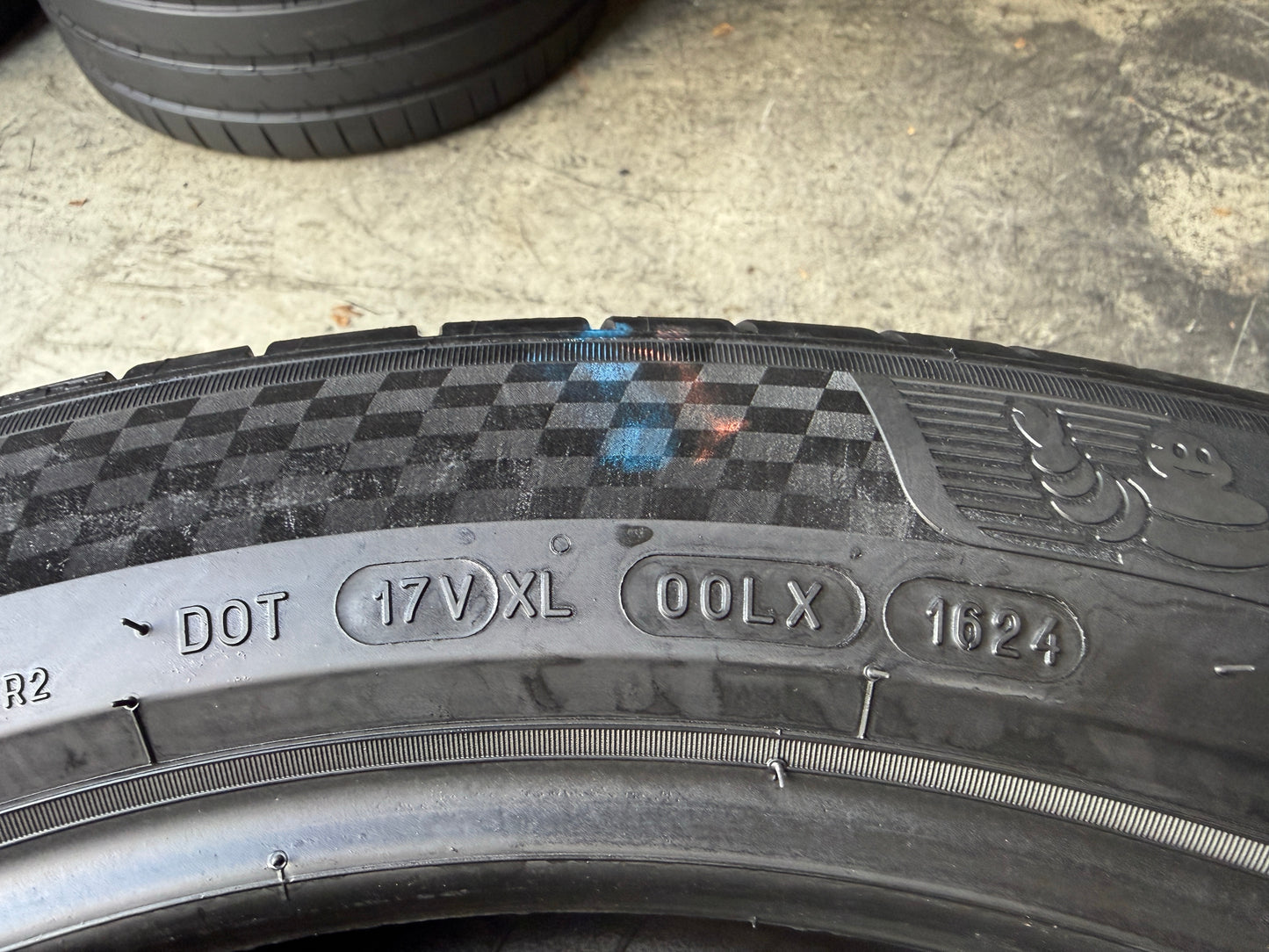 Usato: 2 Pneumatici Michelin Pilot Sport 4 SUV 265/45R21 108W XL Estivi 85% Residui