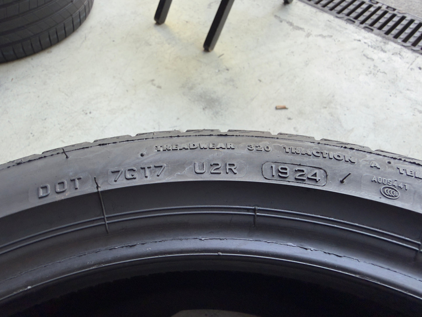Usato: 4 Pneumatici Bridgestone Turanza T005 225/40R18 92Y XL Estivi 85% Residui
