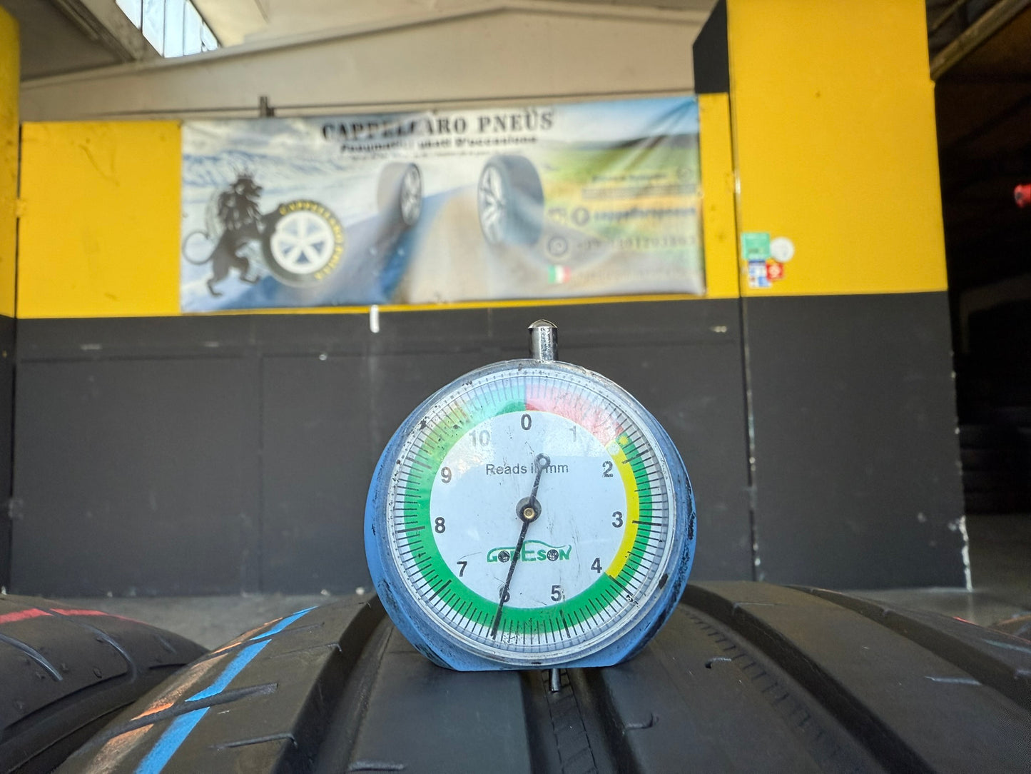 Usato: 4 Gomme 215/50R19 93T Goodyear Estivi 95% Residui
