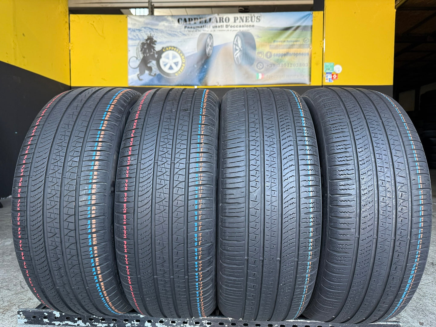 Usato: 4 Gomme 235/50R20 104W XL Pirelli 4 Stagioni 80/90% residui