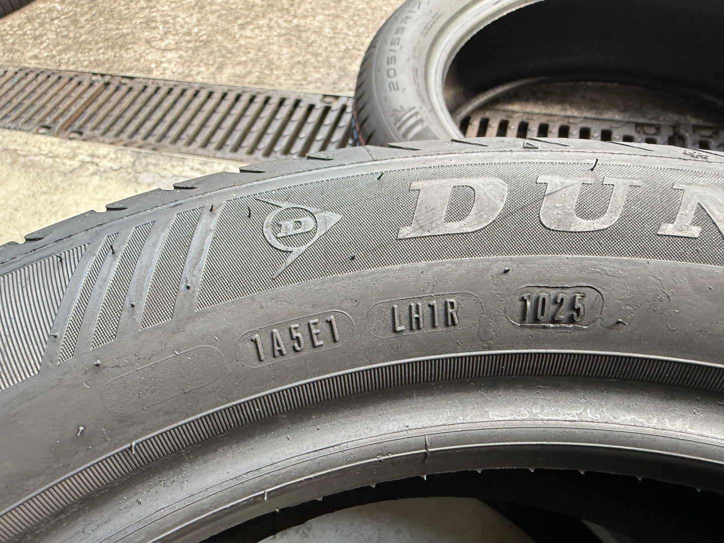 Usato: 4 Pneumatici Dunlop All Season 2 205/55R17 95V XL 4 Stagioni 90% Residui