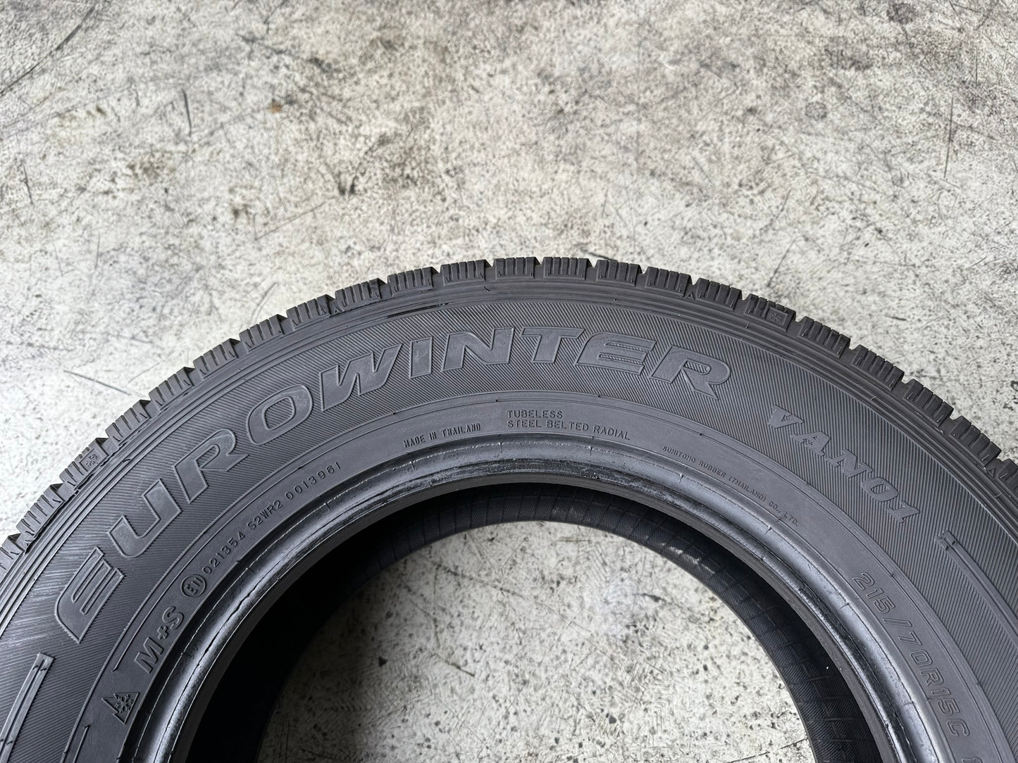 Usato: 4 Gomme 215/70R15 C 109/107R Falken Invernali 80% Residui