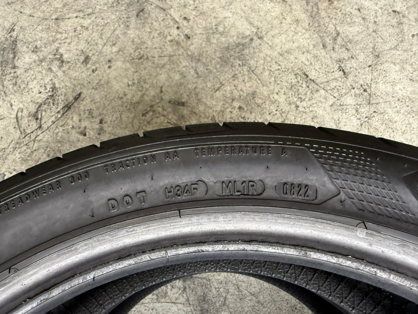 Usato: 2 Gomme 225/45R18 95Y XL Goodyear Estive 95% Residui