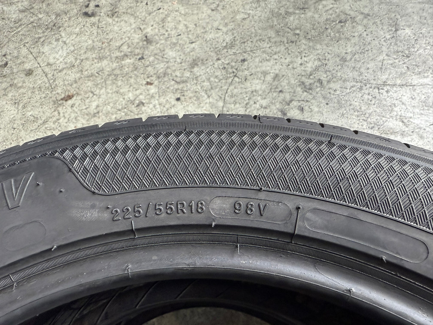 Usato: 2 Gomme 225/55R18 98V Kleber Estivi 80% Residui