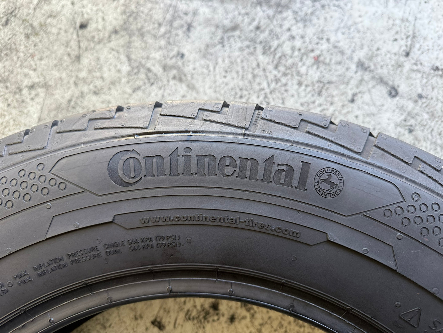 Usato: 2 Gomme 195/75R16 C 107/105R Continental Estive 70% Residui