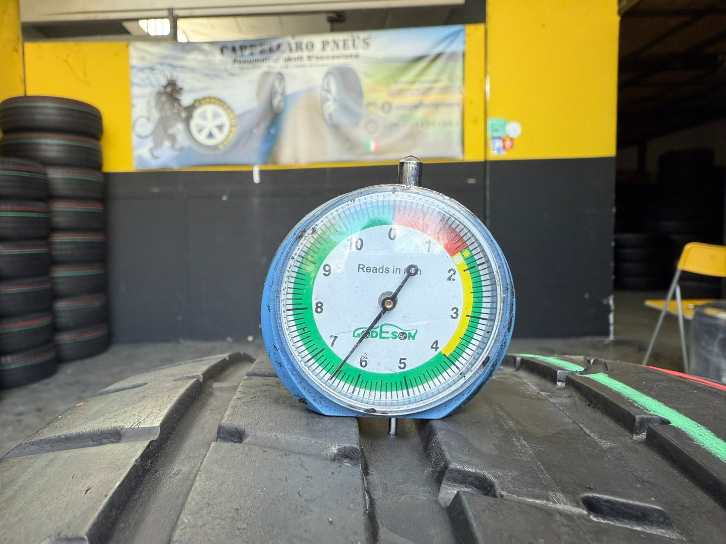 Usato: 2 Gomme 255/40R19 100Y XL Pirelli Estive 95% Residuo