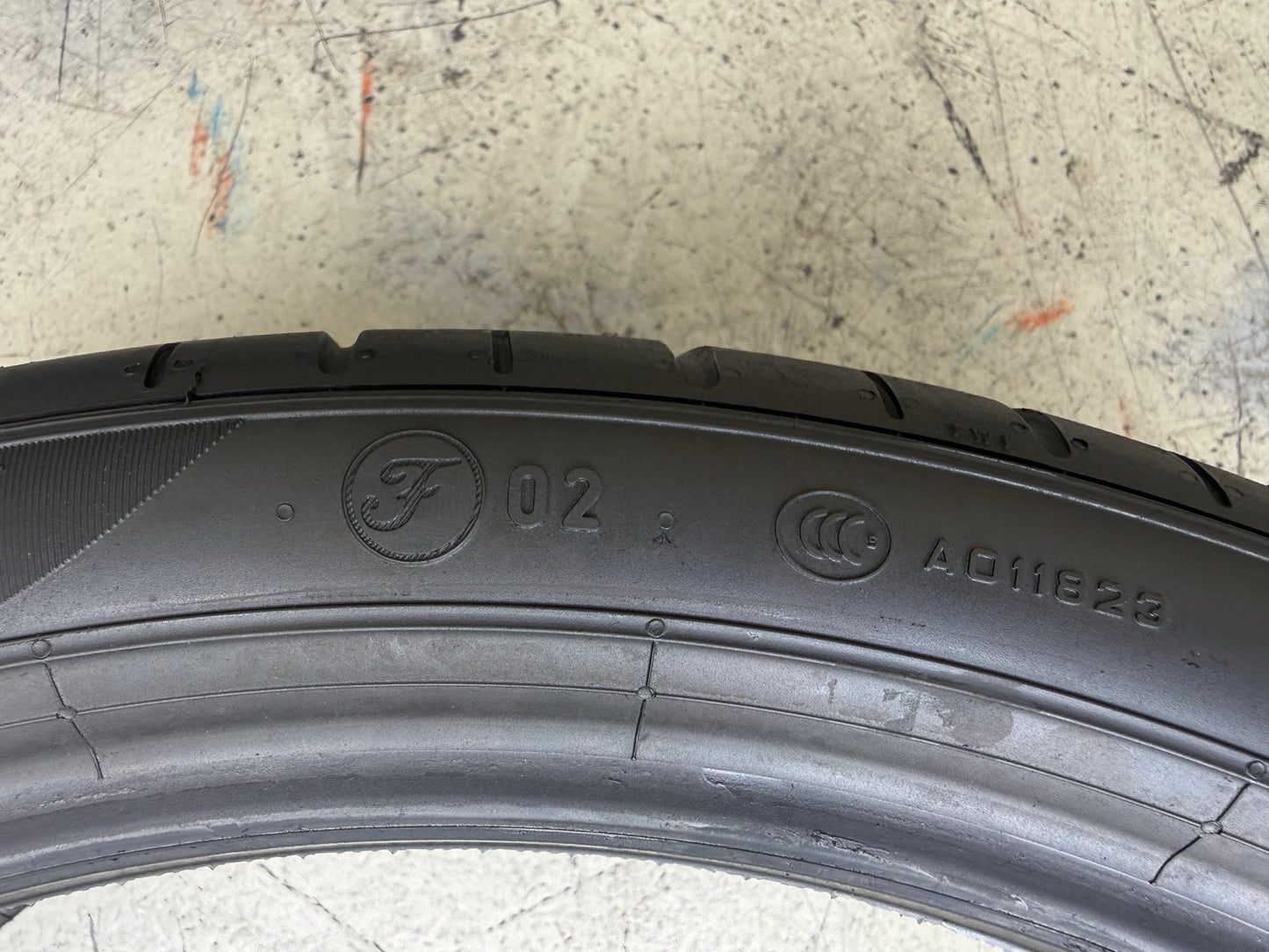 Usato: 2 Pneumatici Pirelli P Zero PZ4 245/35R20 95Y XL MFS Estivi 90% Residui