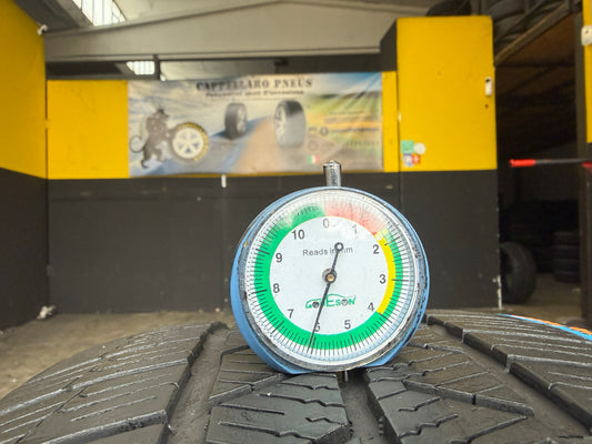 Usato: 2 Gomme 245/45R19 102V XL Barum Invernali 85% residui