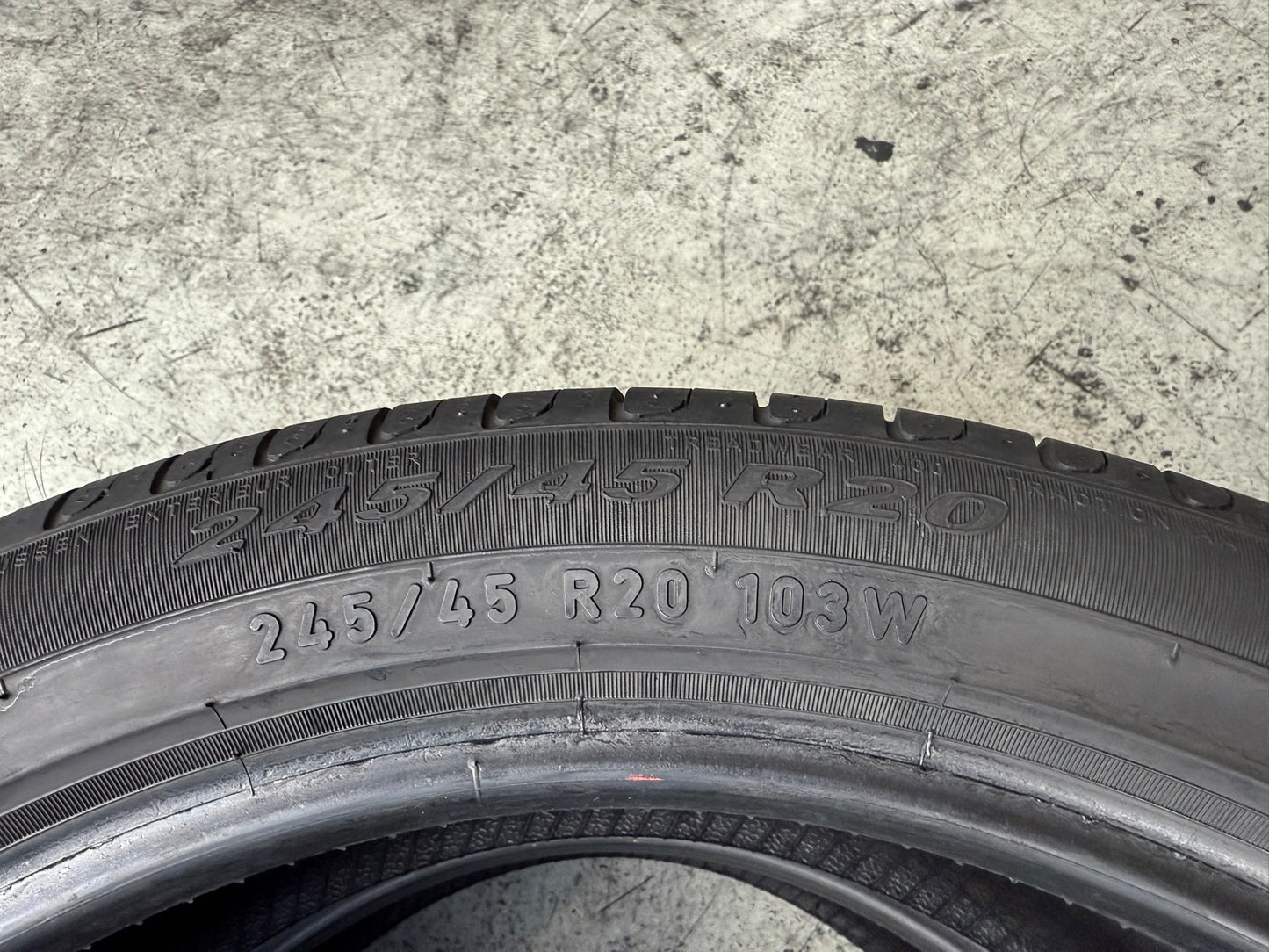 Usato: 2 Gomme 245/45R20 103W XL Pirelli Estive 95% Residuo