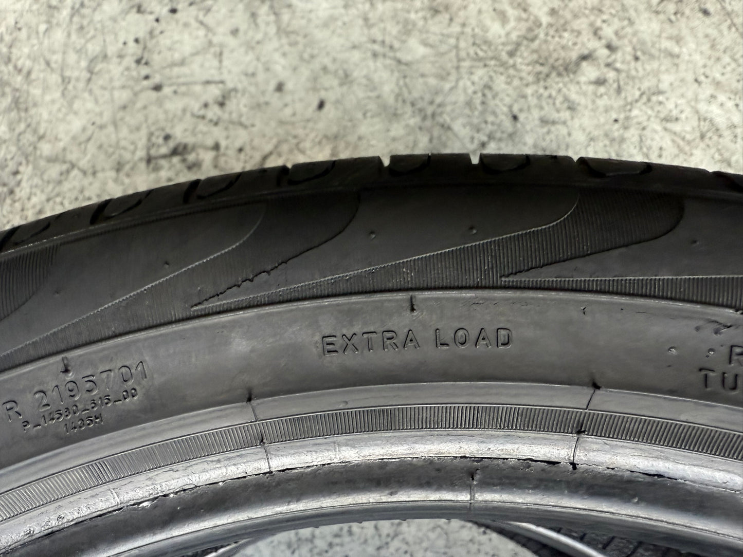 Usato: 2 Gomme 245/45R20 103W XL Pirelli Estive 95% Residuo