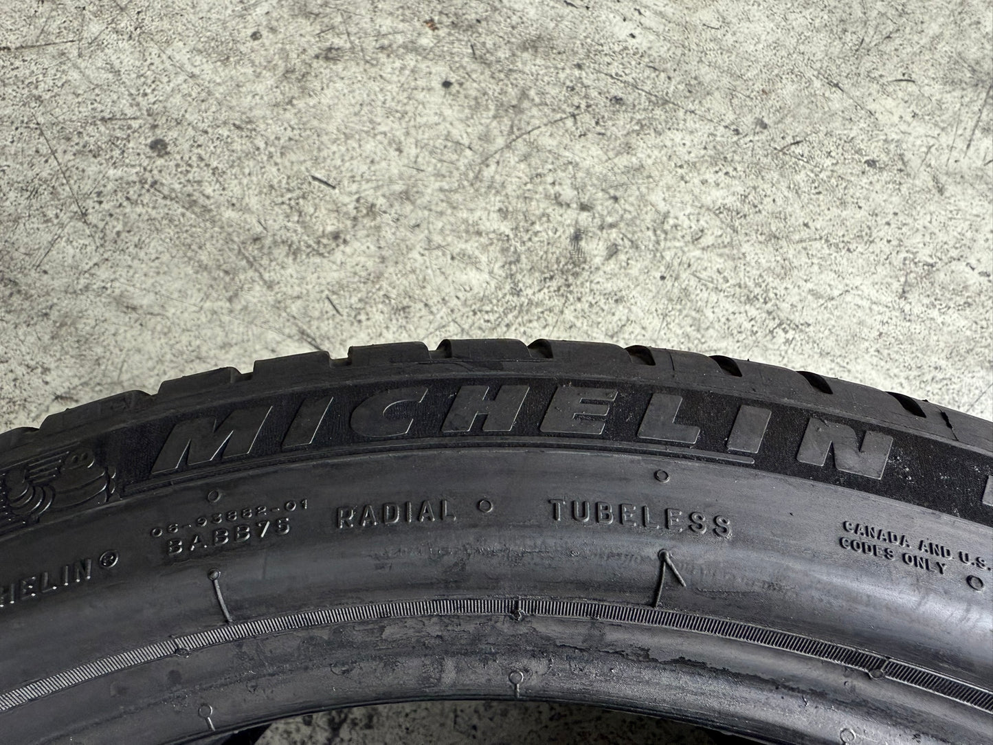 Usato: 2 Gomme 275/40R21 107Y XL Michelin Runflat Estive 90% Residuo
