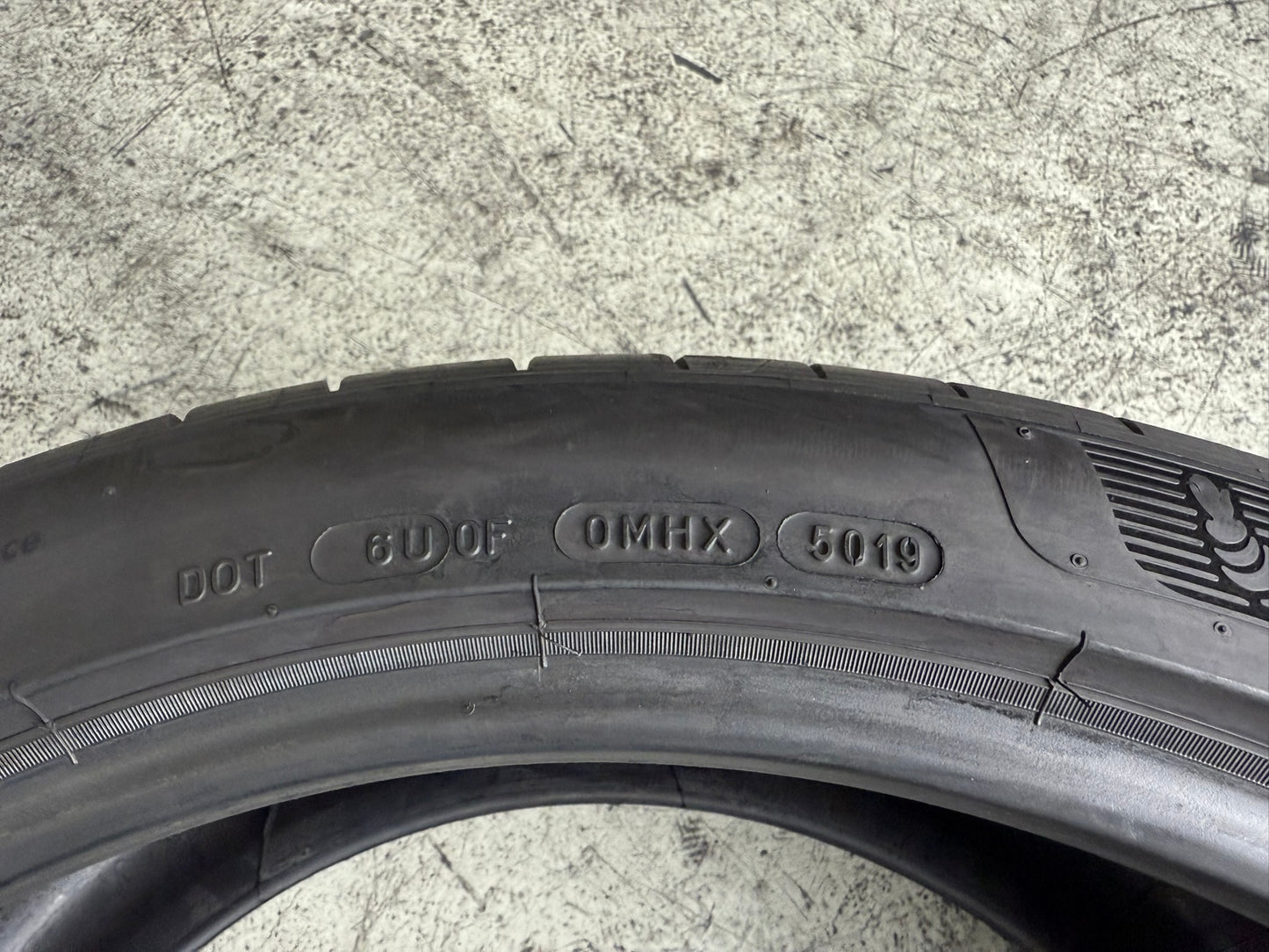 Usato: 2 Gomme 265/35R20 99Y XL Michelin Estive 90% Residuo