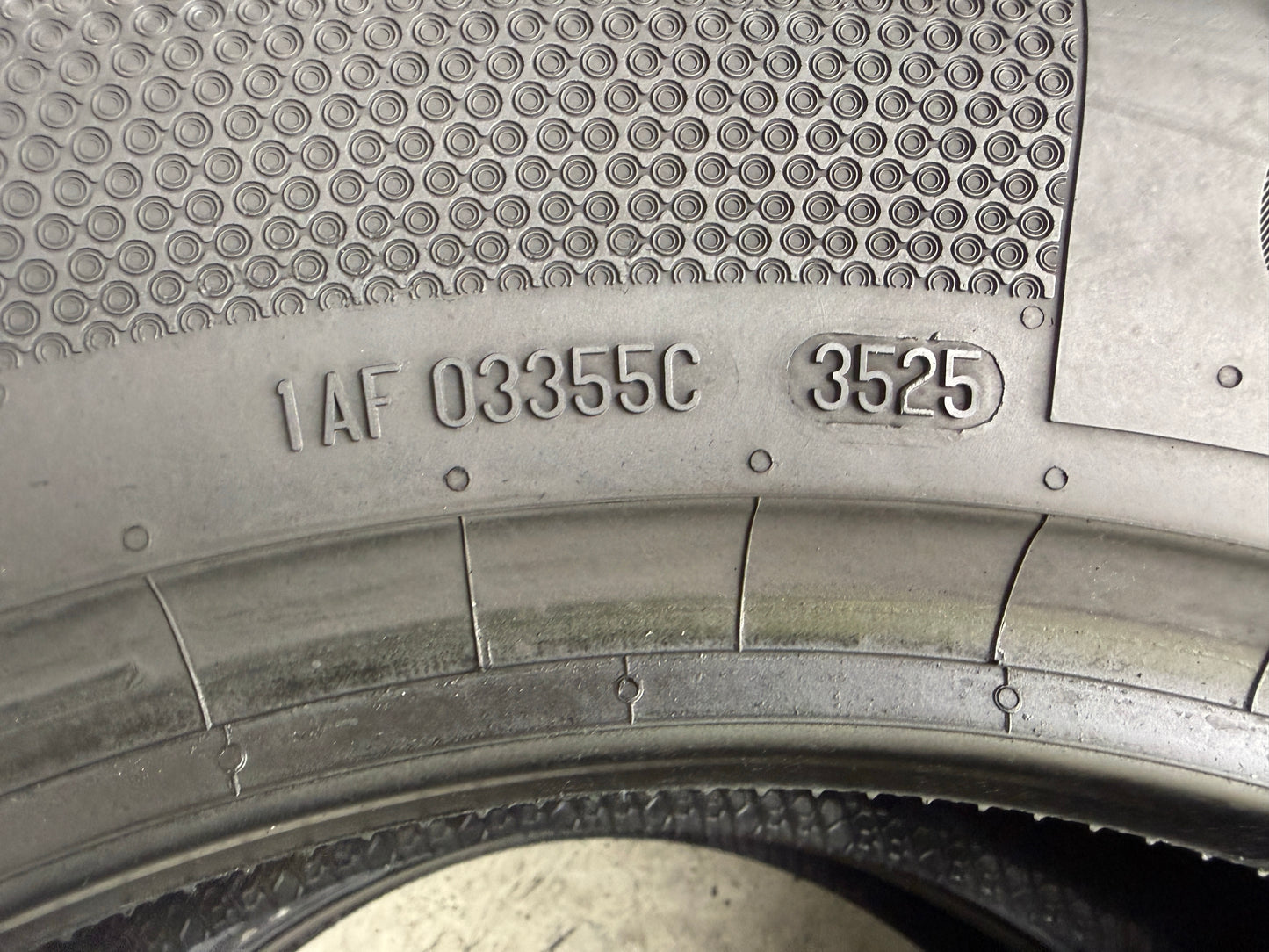 Usato: 2 Pneumatici Continental EcoContact 7 215/60R17 96H FR EVc Estivi 80% Residui