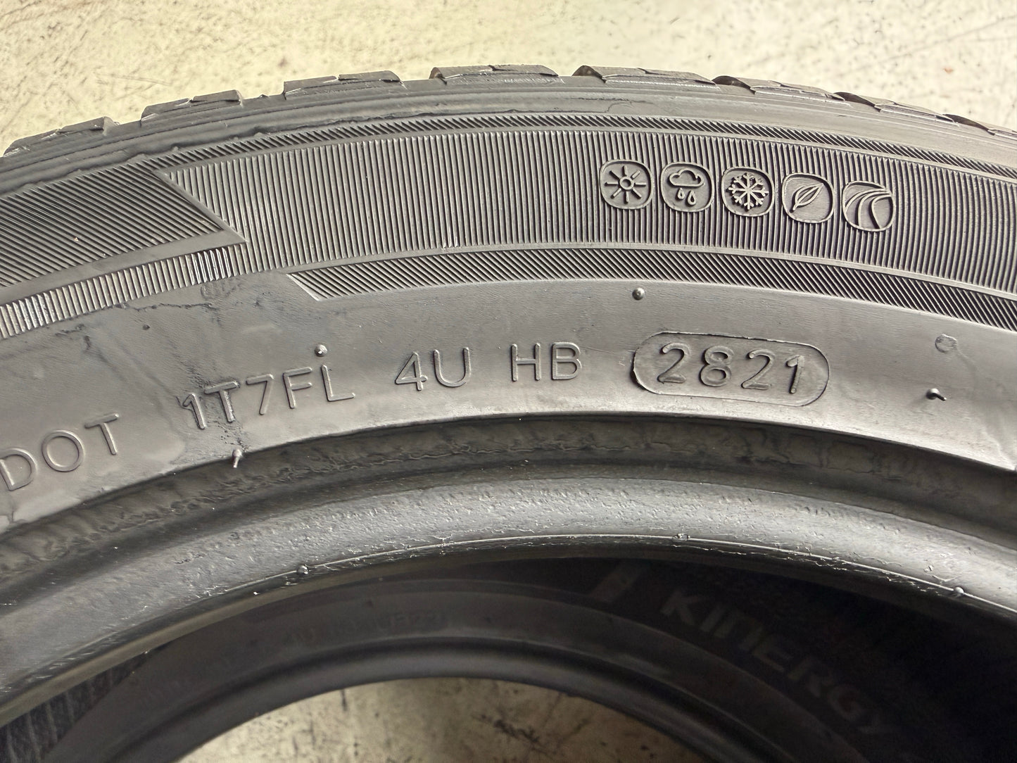 Usato: 2 Pneumatici Hankook Kinergy 4S2 X H750A 225/50R18 95V M+S 3PMSF 4 Stagioni 90% Residui