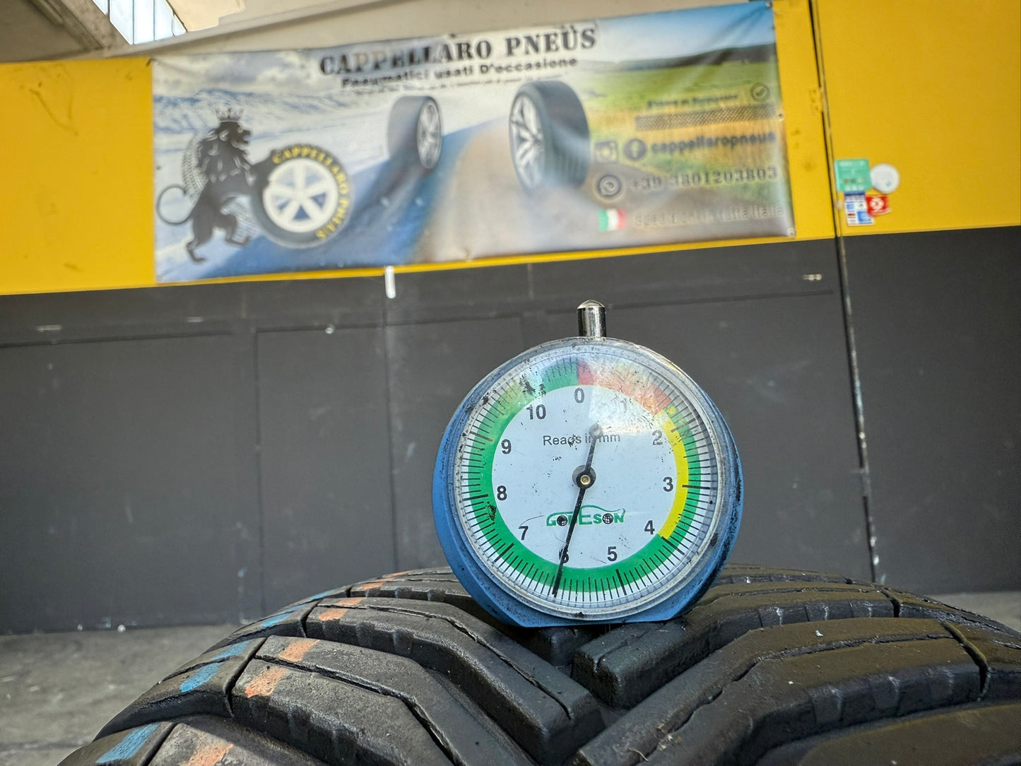 Usato: 1 Gomma 205/50R17 93W XL Michelin 4 Stagioni 90% residui