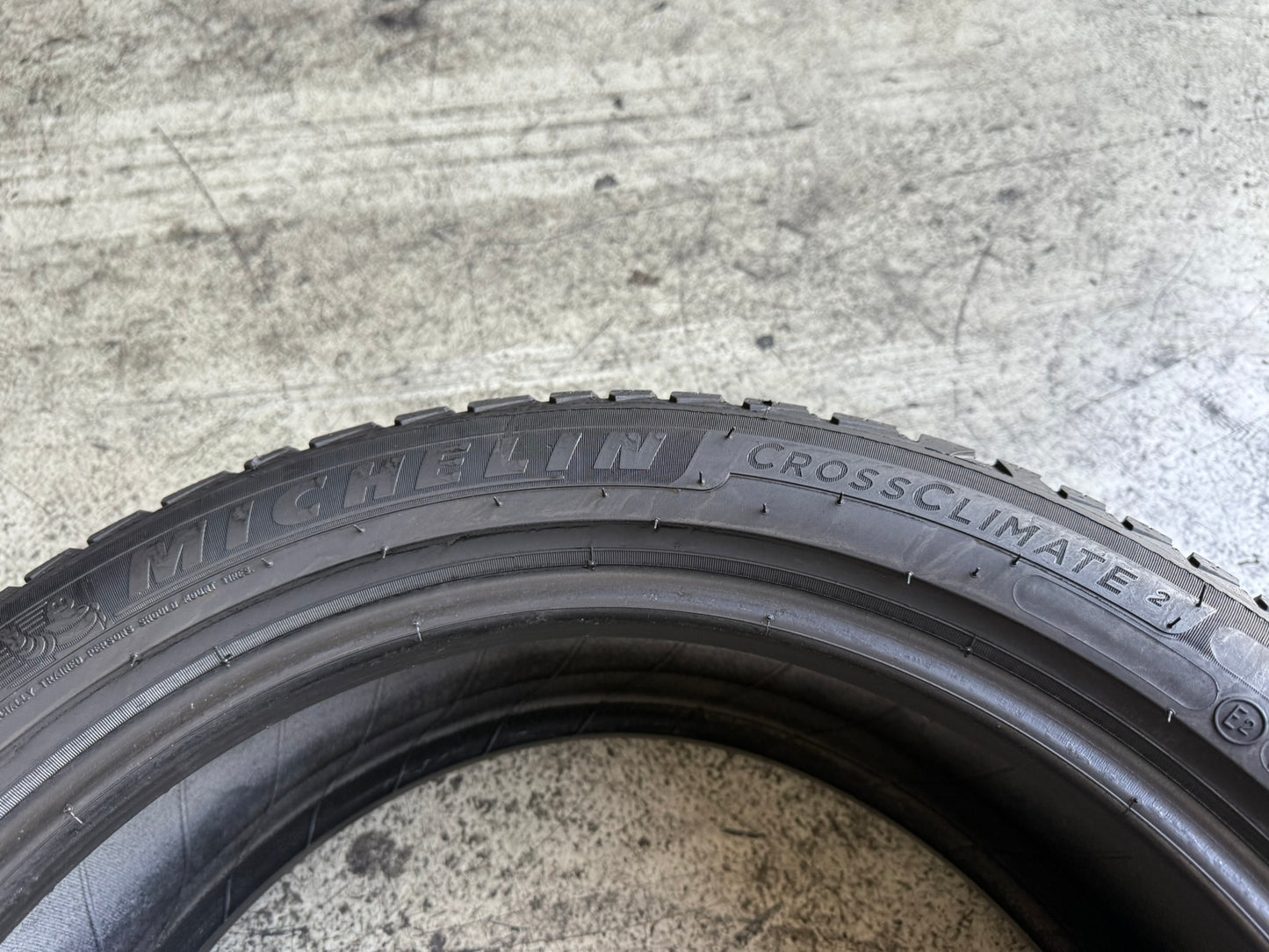 Usato: 1 Gomma 205/50R17 93W XL Michelin 4 Stagioni 90% residui