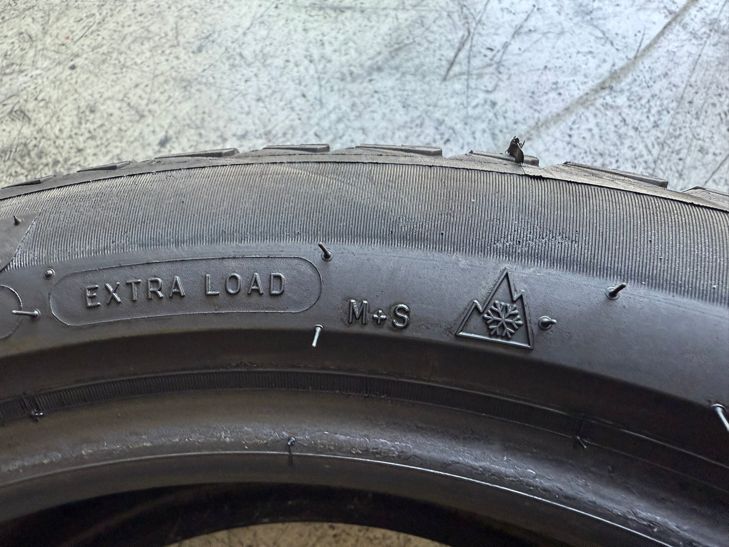 Usato: 1 Gomma 205/50R17 93W XL Michelin 4 Stagioni 90% residui