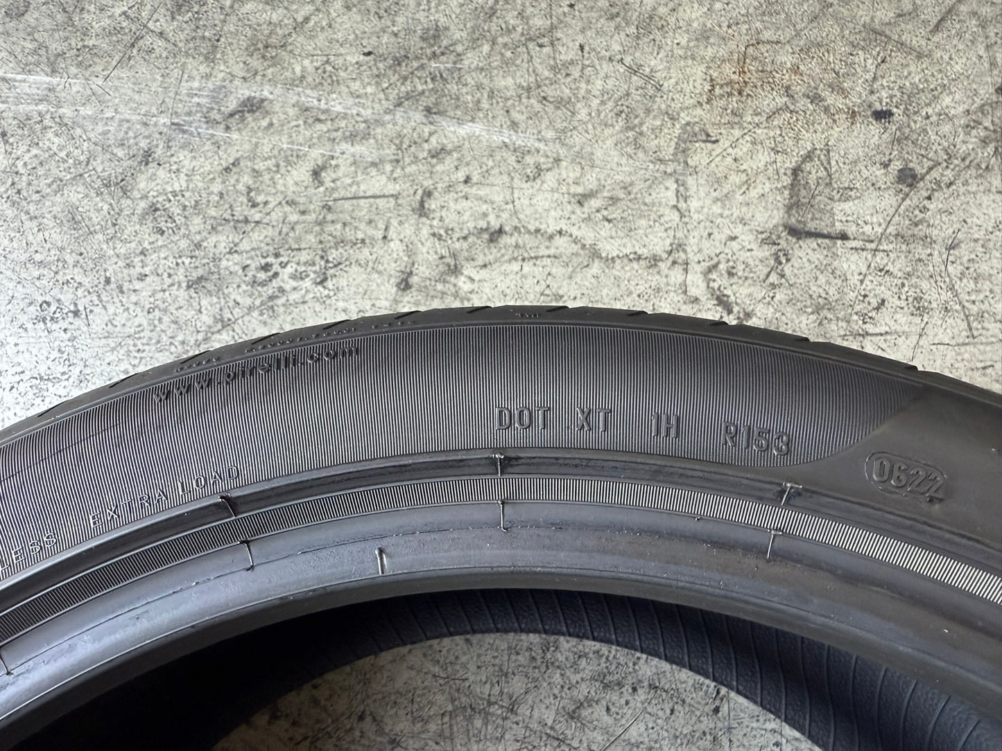 Usato: 1 Gomma 255/40R20 101Y XL Pirelli Estiva 85% residui
