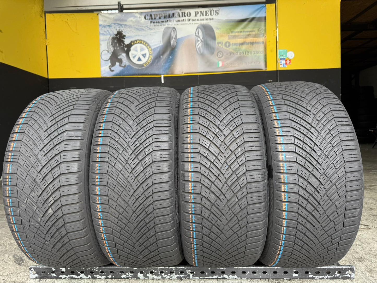 Usato: 4 Gomme 255/45R19 104Y XL Continental 4 Stagioni 80% residui
