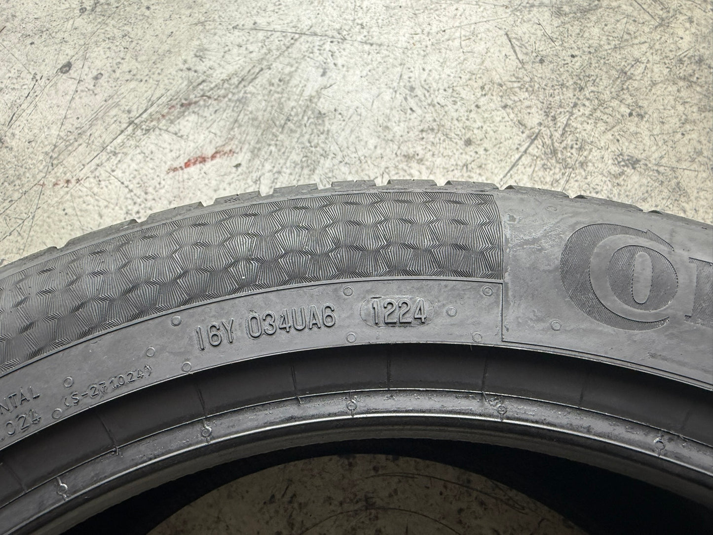 Usato: 4 Gomme 255/45R19 104Y XL Continental 4 Stagioni 80% residui