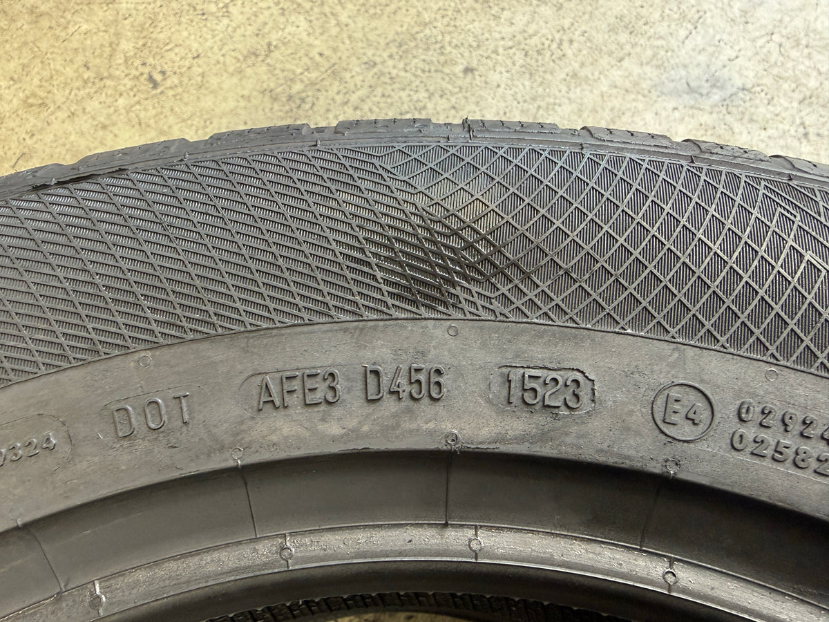 Usato: 2 Pneumatici Continental WinterContact TS 850 P SUV 215/65R17 99H AO FR Invernali 100% Residui