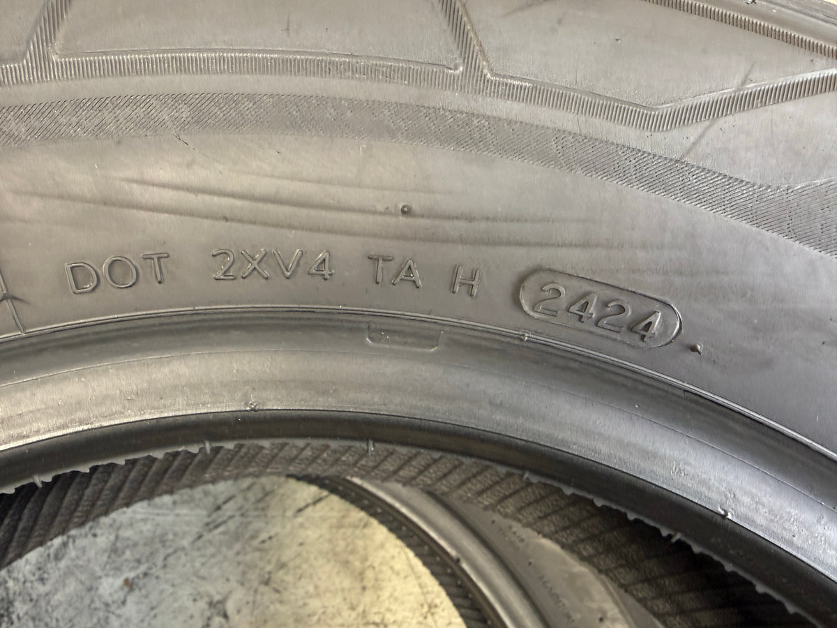 Usato: 2 Pneumatici Hankook Vantra LT 225/65R16C 112/110R Estivi 75% Residui