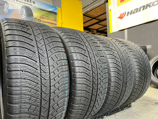 Usato: 4 Gomme 275/40R21 e 305/35R21 Michelin Invernali 85%-90% residui