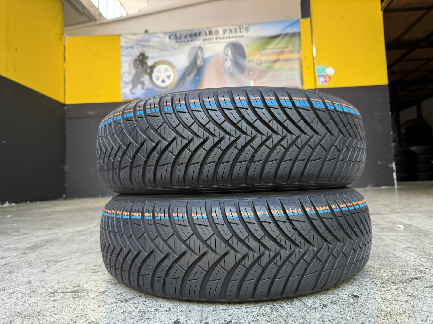Usato: 2 Gomme 155/65R14 75T Kleber 4 Stagioni 95% residui