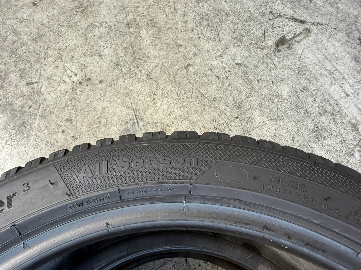 Usato: 2 Gomme 225/45R17 94Y XL Kleber 4 Stagioni 85% residui