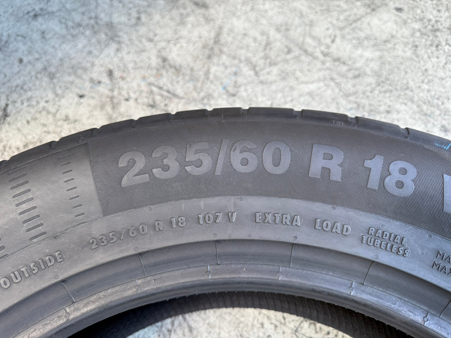 Usato: 4 Gomme 235/60R18 107V XL Continental Estive 90% residui