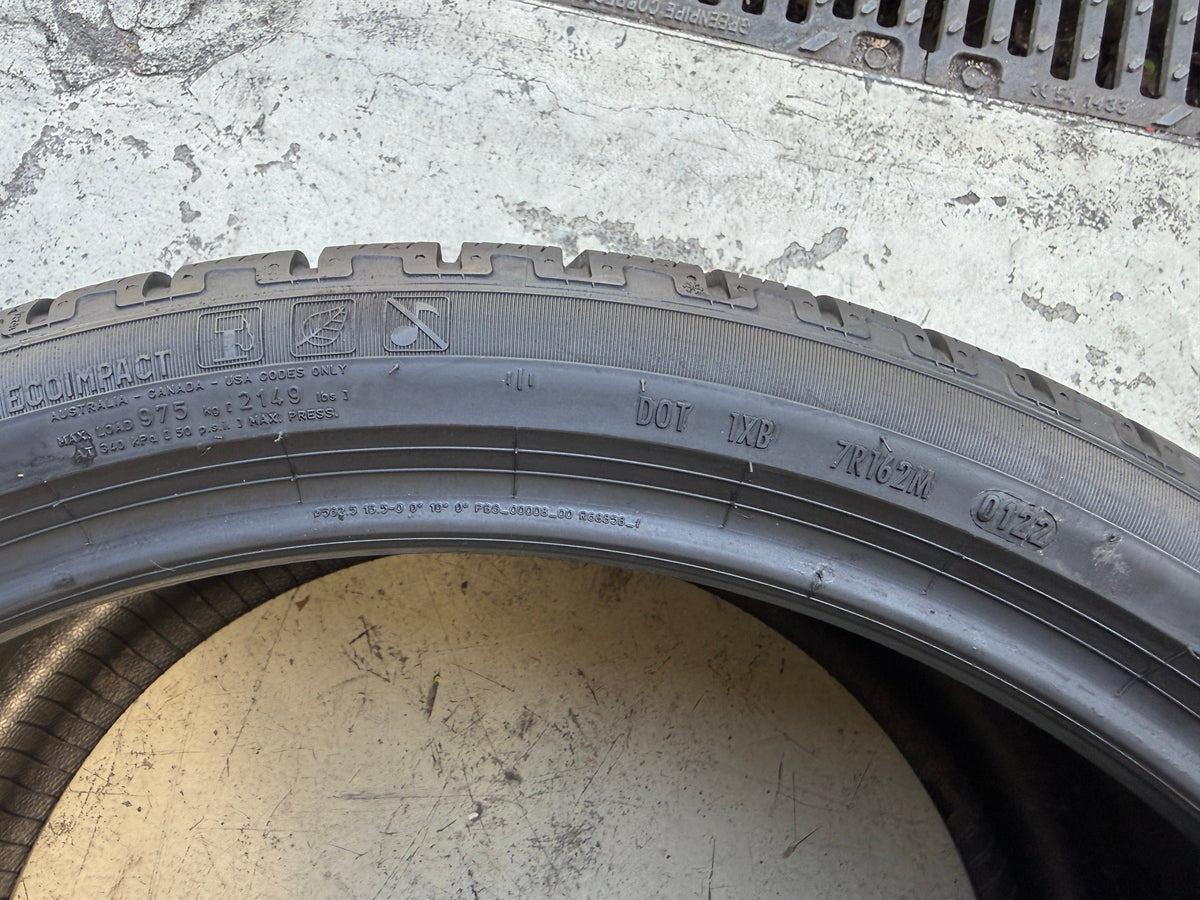 Usato: 4 Pneumatici Pirelli Scorpion Winter 285/35R22 106V + 315/30R22 107V XL Invernali 85/95% Residui
